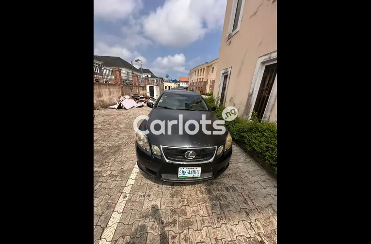 CLEAN REGISTERED 2006 LEXUS GS300 AWD FULL OPTION for sale in Ajah, Lagos - photo 6 of 7
