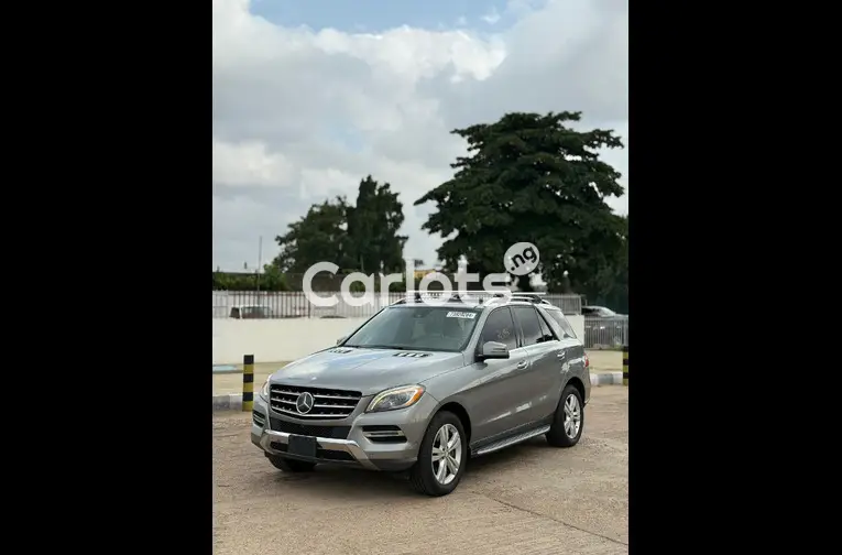 Foreign used 2015 Mercedes Benz ML350 - 2/7