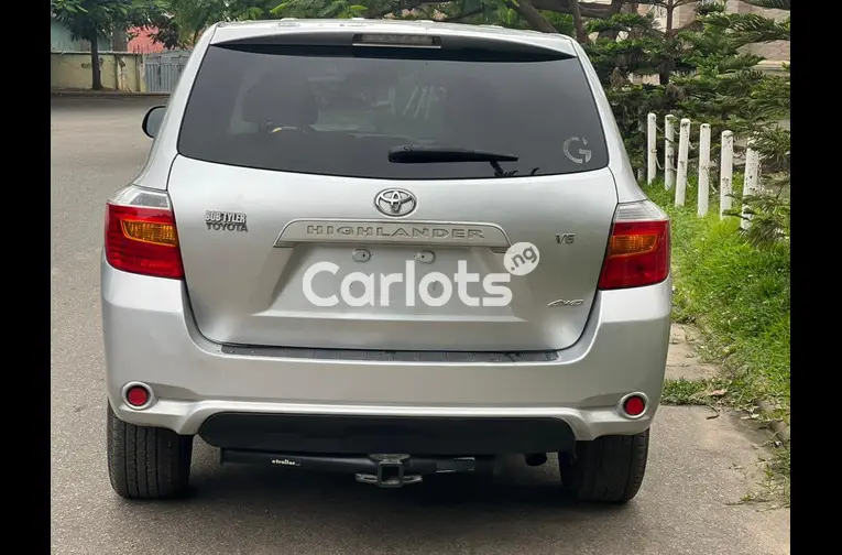 CLEAN NIGERIAN USED TOYOTA HIGHLANDER 2008 MODEL for sale in Abuja, FCT - photo 5 of 6