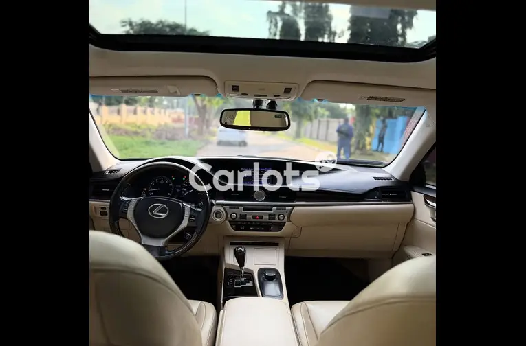 FOREIGN USED 2018 UPGRADED LEXUS ES350 for sale in Abuja, FCT - thumbnail 4