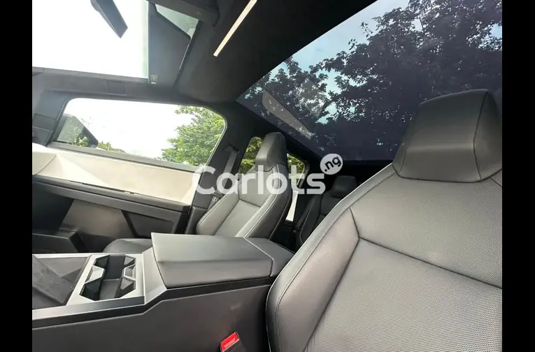 BRAND NEW 2024 CYBERTRUCK TESLA BEAST for sale in Abuja, FCT - photo 5 of 5