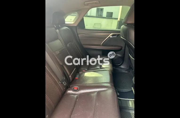 CLEAN REGISTERED 2017 LEXUS RX350 F-SPORT - 3/7
