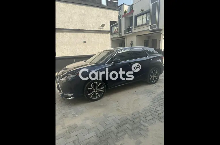 CLEAN REGISTERED 2017 LEXUS RX350 F-SPORT - 5/7