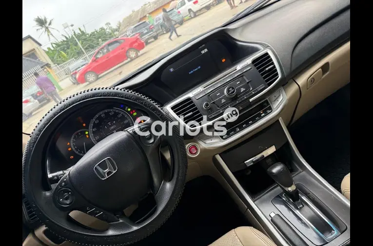 TOKS STANDARD 2014 HONDA ACCORD FULL OPTION for sale in Surulere, Lagos - thumbnail 2