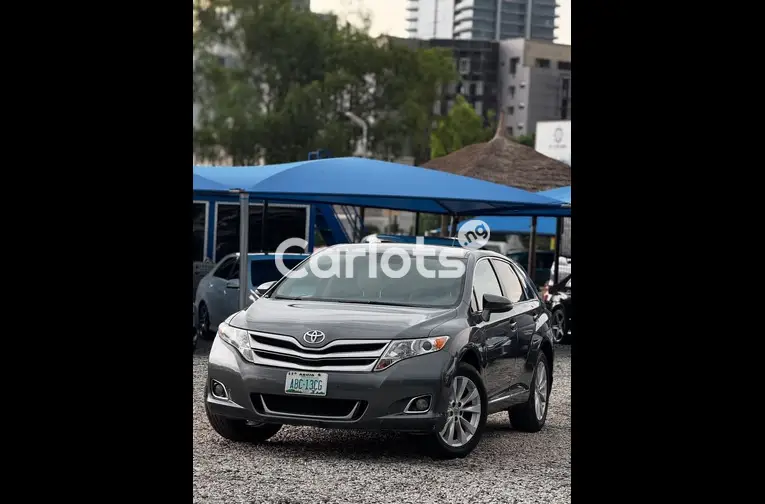Used TOYOTA VENZA 2013 for sale in Garki, FCT