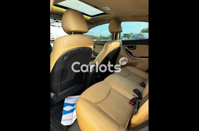 Foreign Used 2013 HYUNDAI ELANTRA for sale in Garki, FCT - photo 3 of 7