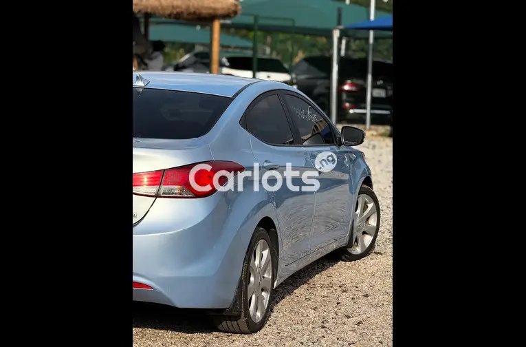 Foreign Used 2013 HYUNDAI ELANTRA for sale in Garki, FCT - thumbnail 6