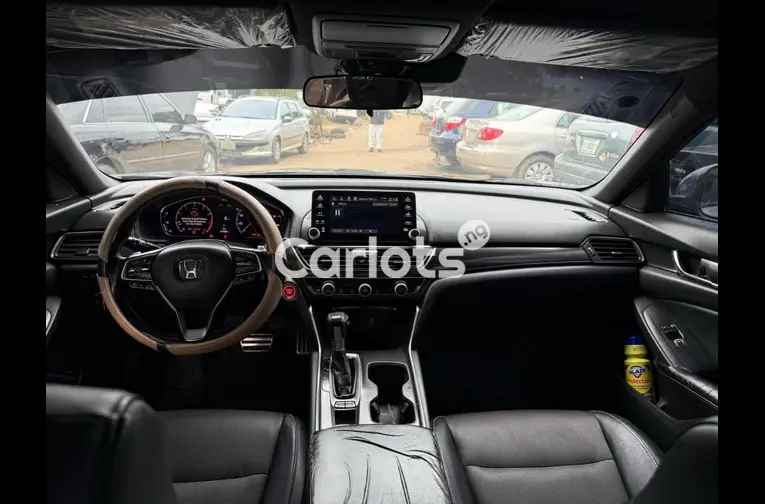 2018 HONDA ACCORD SPORT for sale in Abuja, FCT - photo 2 of 7
