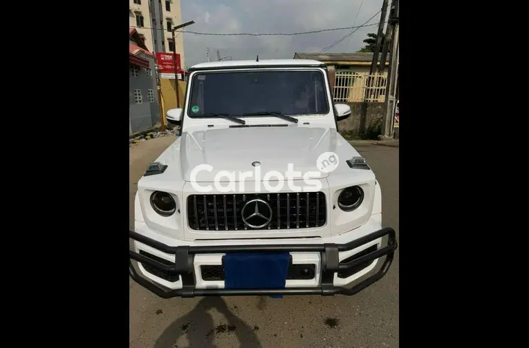 Nigerian Used 2016 MERCEDES BENZ G63 AMG for sale in Lagos - thumbnail 3