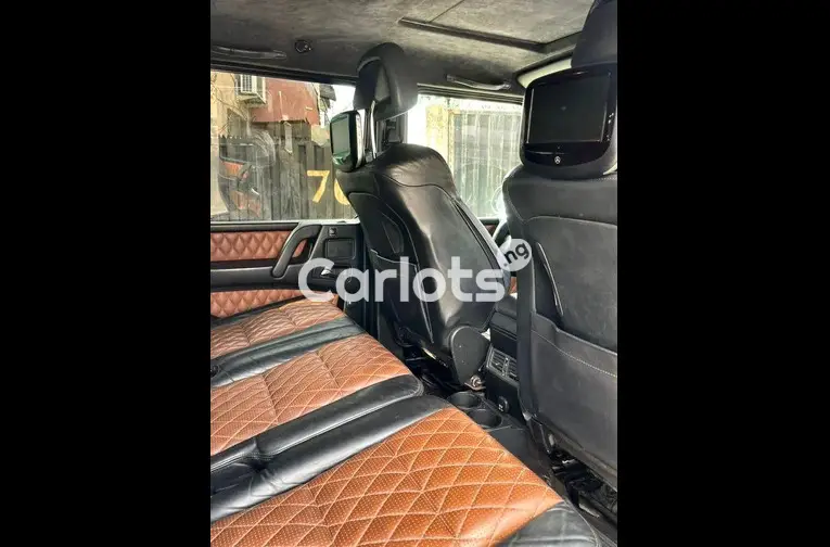 Nigerian Used 2016 MERCEDES BENZ G63 AMG for sale in Lagos - photo 5 of 7