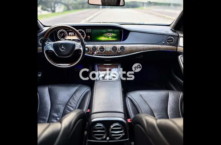 Nigerian Used 2014 MERCEDES BENZ S550 for sale in Abuja, FCT - thumbnail 4