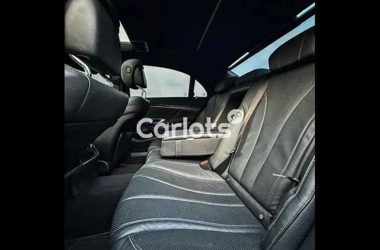 Nigerian Used 2014 MERCEDES BENZ S550 for sale in Abuja, FCT - thumbnail 6