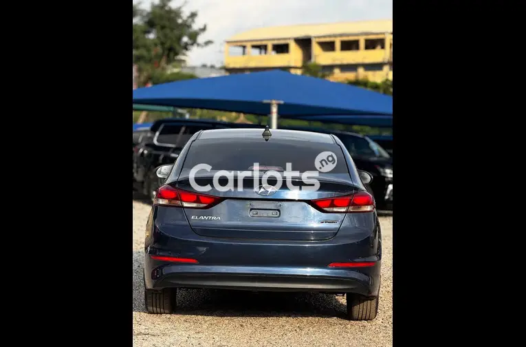 Foreign Used Clean 2012 Hyundai Elantra for sale in Garki, FCT - thumbnail 7