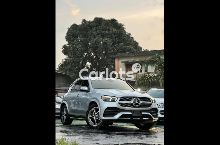 FOREIGN USED 2020 MERCEDES BENZ GLE450 for sale in Lekki