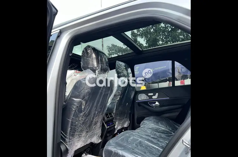 FOREIGN USED 2020 MERCEDES BENZ GLE450 for sale in Lekki, Lagos - photo 4 of 7