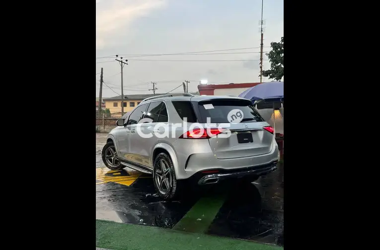 FOREIGN USED 2020 MERCEDES BENZ GLE450 for sale in Lekki, Lagos - photo 6 of 7