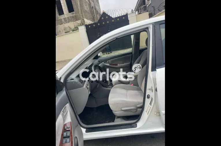 TOKS STANDARD 2006 TOYOTA COROLLA for sale in Lagos, Lagos - thumbnail 3