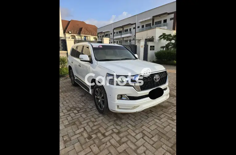 Nigerian Used 2021 UPGRADED TOYOTA LAND CRUISER for sale in Abuja, FCT - photo 2 of 7