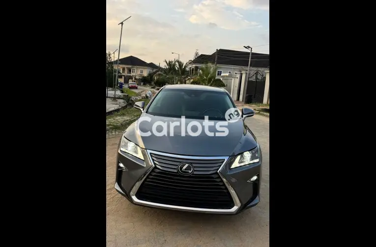 NEW ARRIVAL:FOREIGN USED 2019 LEXUS RX350(ACCIDENT FREE) for sale in Amuwo Odofin
