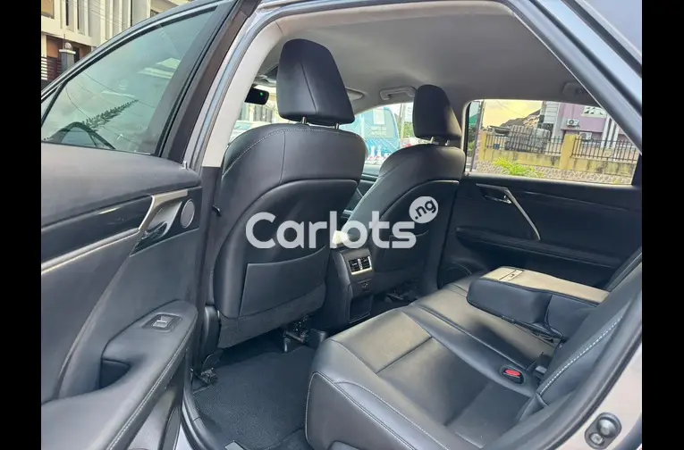 NEW ARRIVAL:FOREIGN USED 2019 LEXUS RX350(ACCIDENT FREE) for sale in Amuwo Odofin, Lagos - thumbnail 4