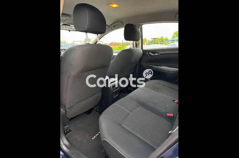 Foreign Used Nissan Sentra 2017 Blue for sale in Garki, Abuja - photo 4 of 7