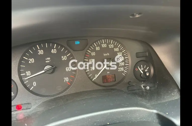 FOREIGN USED 2013 OPEL ZAFIRA MANUAL(USES CNG GAS AND PETROL) for sale in Lagos, Lagos - thumbnail 2