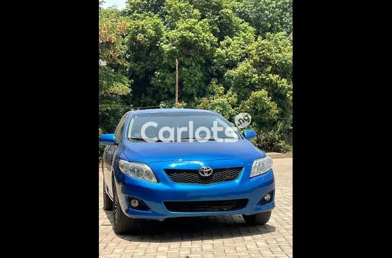 Nigerian Used 2008 TOYOTA COROLLA LE for sale in Kaduna - thumbnail 2