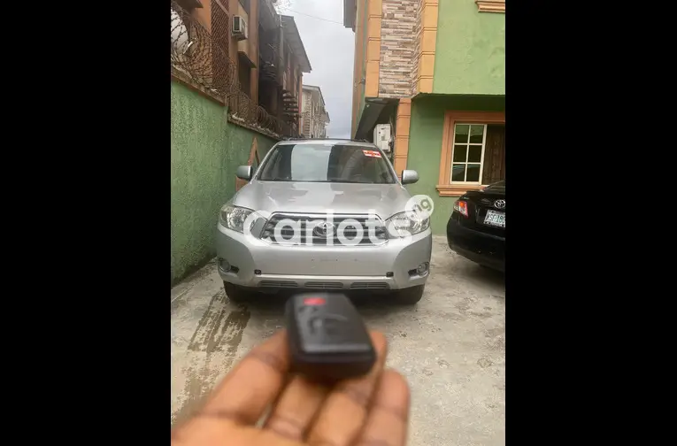 FEW MONTHS USED 2008 TOYOTA HIGHLANDER LIMITED - 1/7