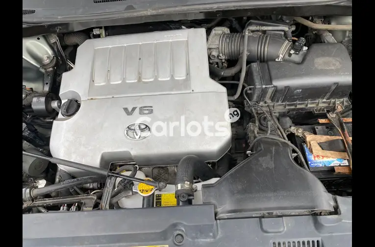 Foreign Used 2011 Toyota Highlander for sale in Abuja, FCT - thumbnail 5