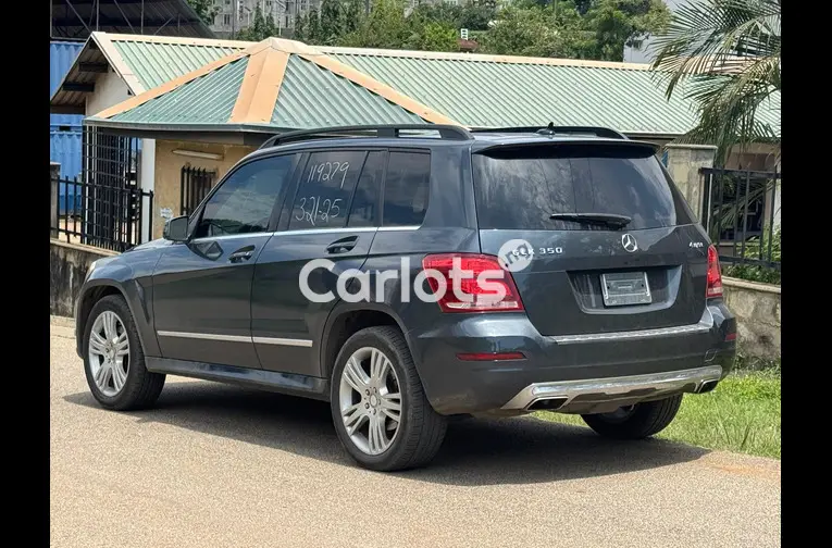 Foreign Used 2013 Mercedes Benz GLK 350 for sale in Abuja, FCT - photo 3 of 5