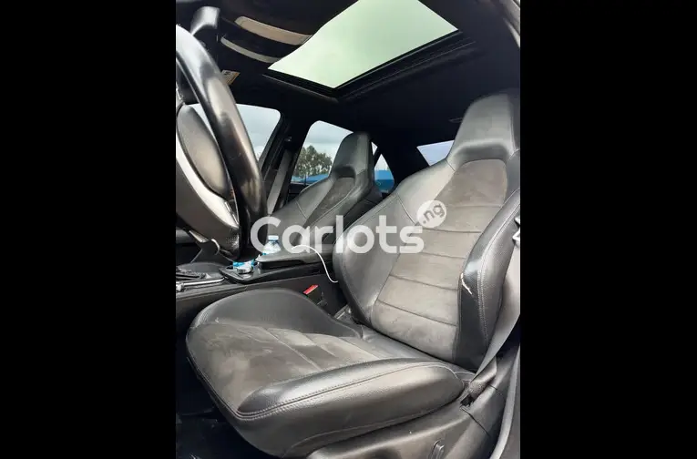 Foreign Used 2013 Mercedes-Benz C63 AMG for sale in Garki, FCT - thumbnail 2