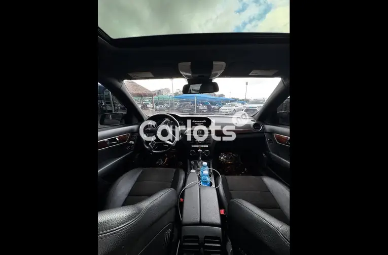 Foreign Used 2013 Mercedes-Benz C63 AMG for sale in Garki, FCT - thumbnail 3