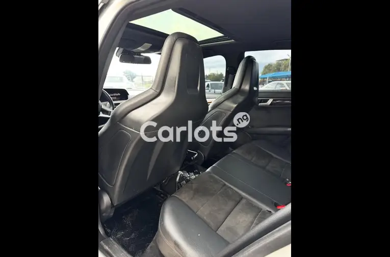 Foreign Used 2013 Mercedes-Benz C63 AMG for sale in Garki, FCT - photo 5 of 7