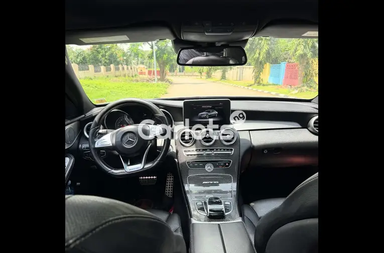 Nigerian Used 2016 MERCEDES BENZ C400 FULL OPTION for sale in Abuja, FCT - photo 3 of 7