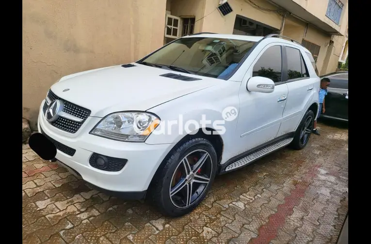 TOKS STANDARD 2008 MERCEDES BENZ ML350 for sale in Abuja
