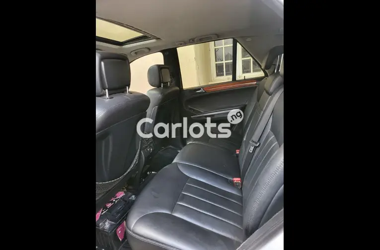 Nigerian Used TOKS STANDARD 2008 MERCEDES BENZ ML350 for sale in Abuja, FCT - thumbnail 5