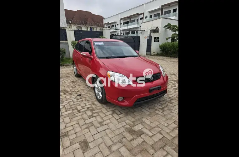 2006 TOYOTA MATRIX XR for sale in Abuja, FCT - thumbnail 2