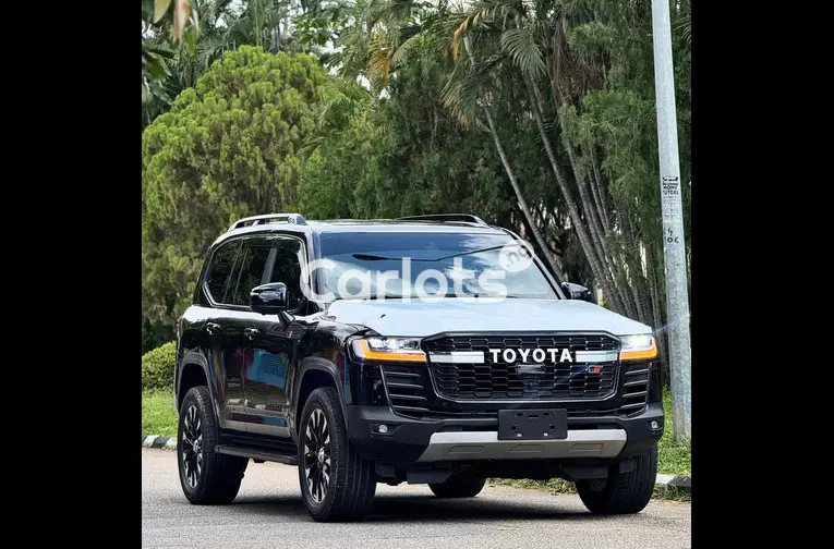 2024 TOYOTA LAND CRUISER GR for sale in Abuja, FCT - photo 2 of 7