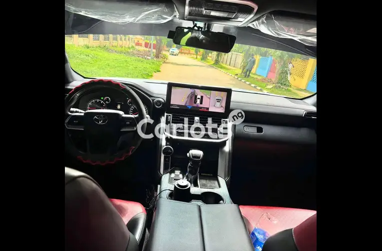 2024 TOYOTA LAND CRUISER GR for sale in Abuja, FCT - photo 4 of 7