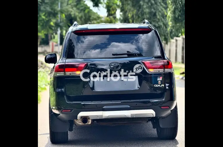 2024 TOYOTA LAND CRUISER GR for sale in Abuja, FCT - thumbnail 7