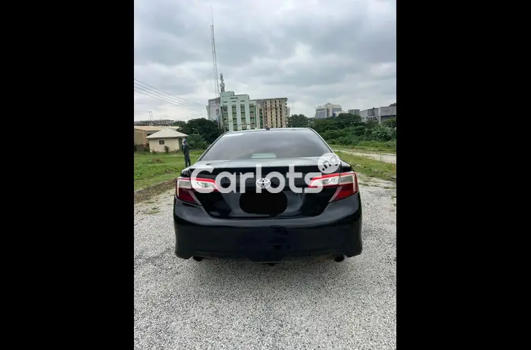 Nigerian Used 2013 KEYLESS TOYOTA CAMRY V6 for sale in Abuja, FCT - photo 4 of 4