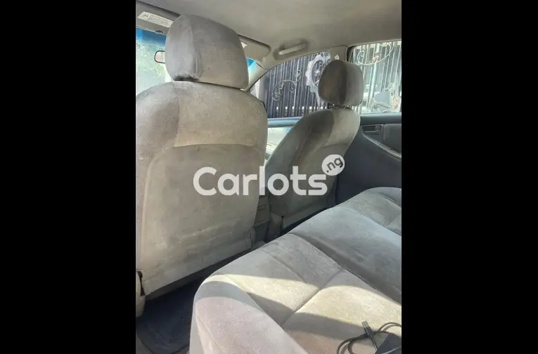 Nigerian Used UBER STANDARD 2004 TOYOTA COROLLA for sale in Ikoyi, Lagos - photo 4 of 7