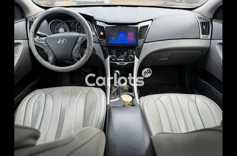 2012 HYUNDAI SONATA - 4/7