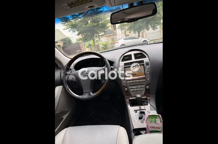2012 LEXUS ES350 for sale in Abuja, FCT - photo 4 of 7