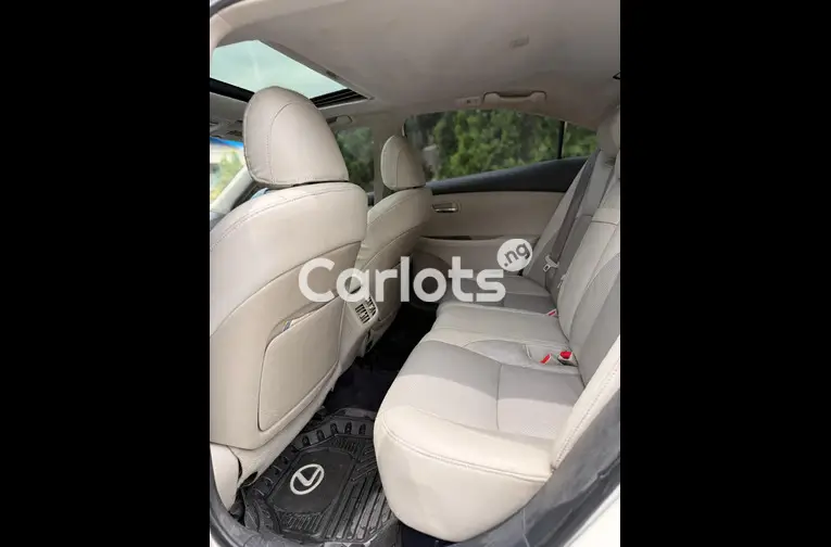 2012 LEXUS ES350 for sale in Abuja, FCT - thumbnail 6