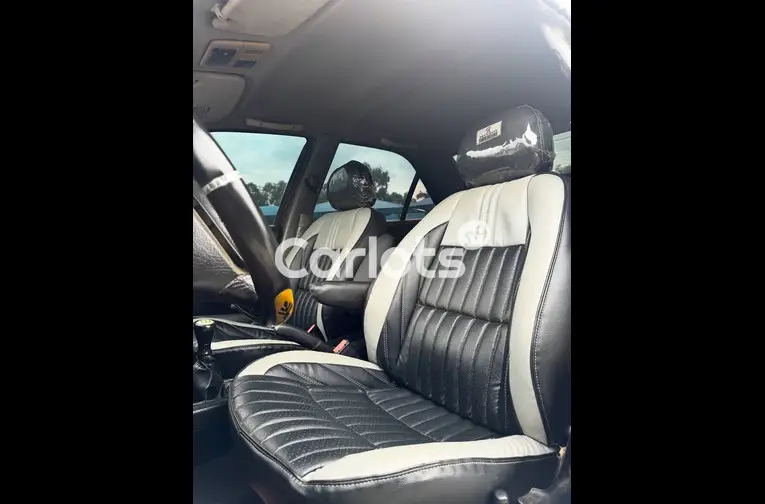 Used Peugeot 406 2006 for sale in Garki, FCT - photo 4 of 7