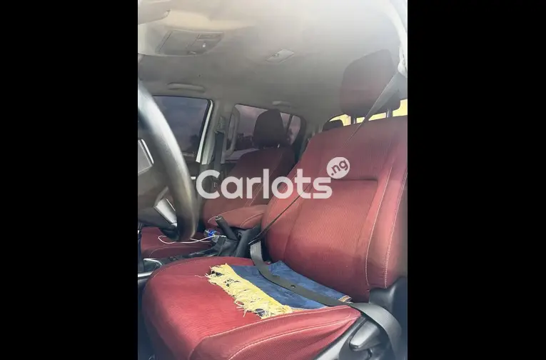 2021 TOYOTA HILUX for sale in Abuja, FCT - photo 3 of 7