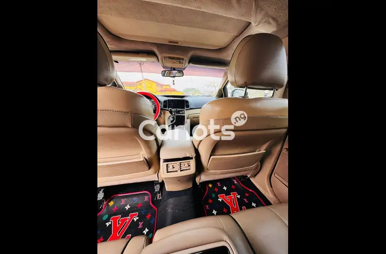 2012 TOYOTA VENZA FULL OPTION - 4/7