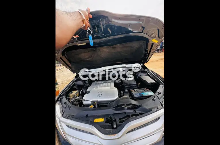 Nigerian Used 2012 TOYOTA VENZA FULL OPTION for sale in Abuja, FCT - photo 7 of 7