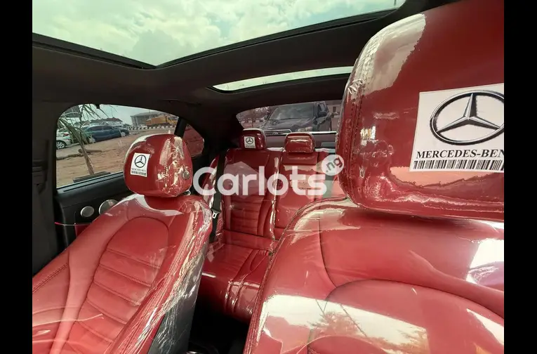 Nigerian Used 2015 MERCEDES BENZ C400 for sale in Abuja, FCT